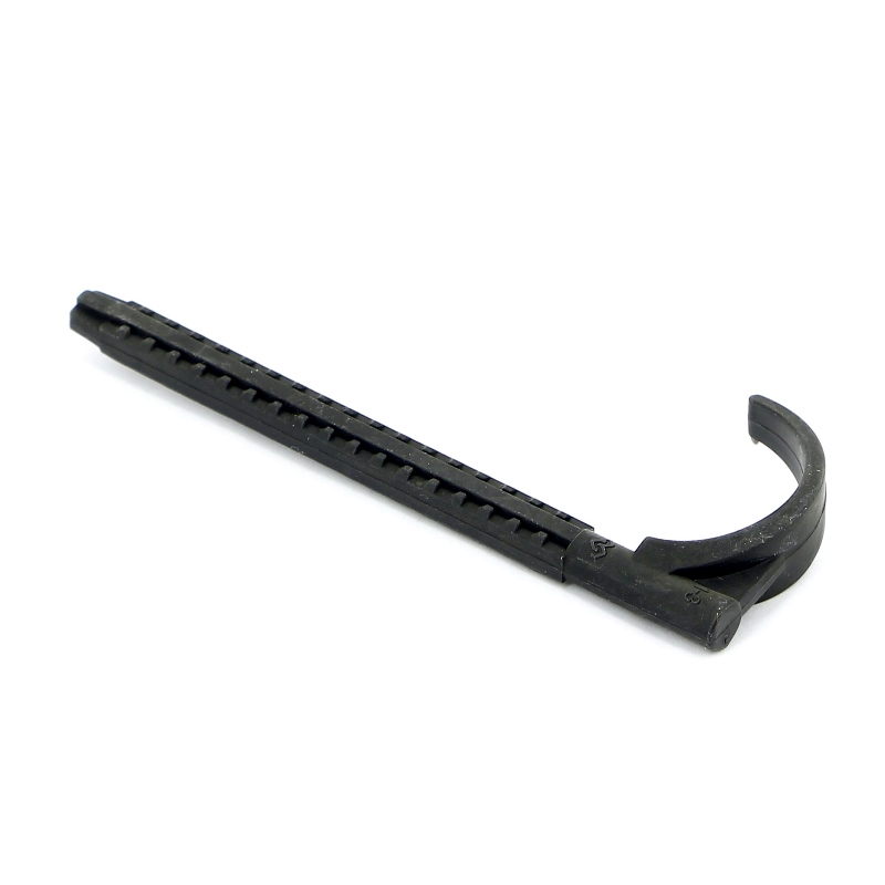 Крюк с дюбелем для 1-ой трубы 10-32 мм